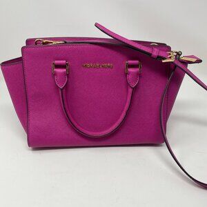 michael kors saffiano leather handbag (worn once)
